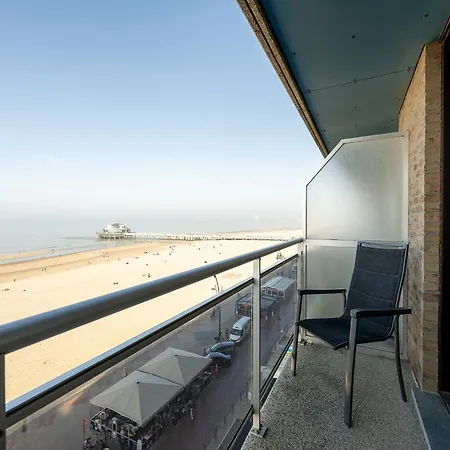 In With Sea View *